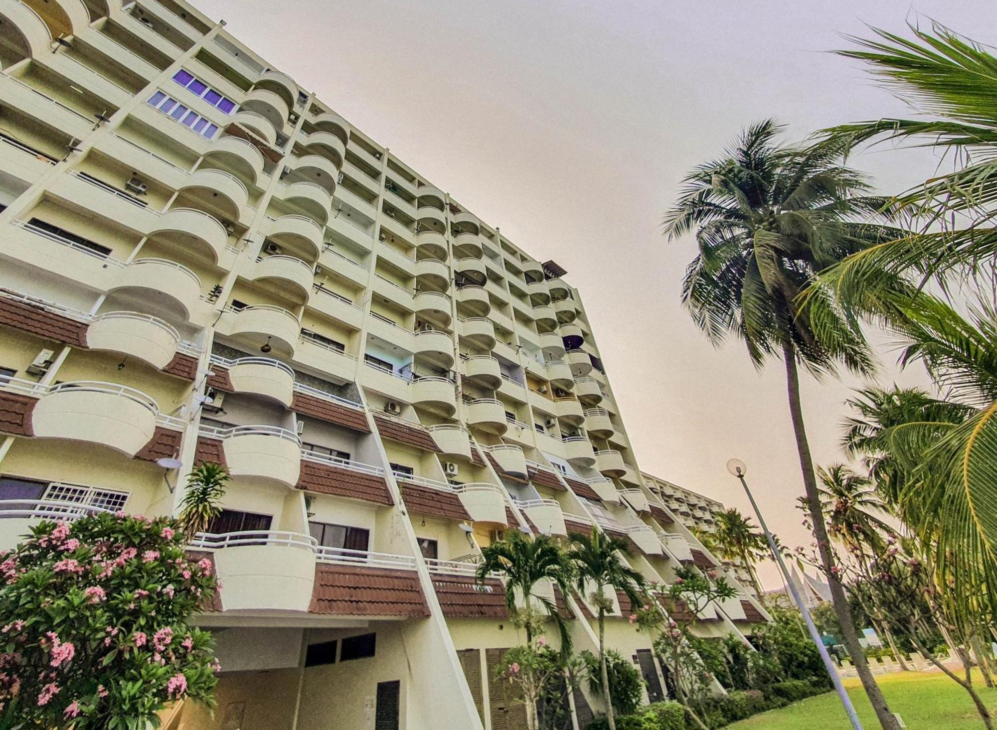 'Newly Refurbished' 'Sunny Seaview' At Regency With 2 Carpark By Shine Stay Порт-Диксон Экстерьер фото